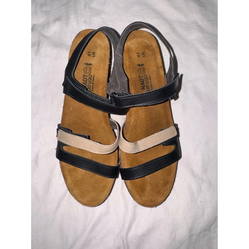 Naot Canaan black and cream wedge sandals size Euro 41 - US 10‎